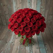 Букет 55 Красных роз Фридом #REPLACE_PRED# Железнодорожный Московская область