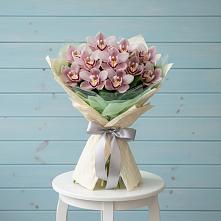 Букет цветов из:  Орхидеи и Розы #REPLACE_PRED# Железнодорожный Московская область