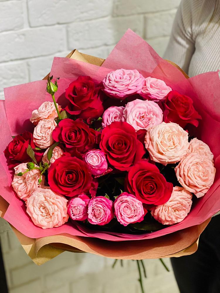 Букет цветов из: Розы в Железнодорожный Московская область