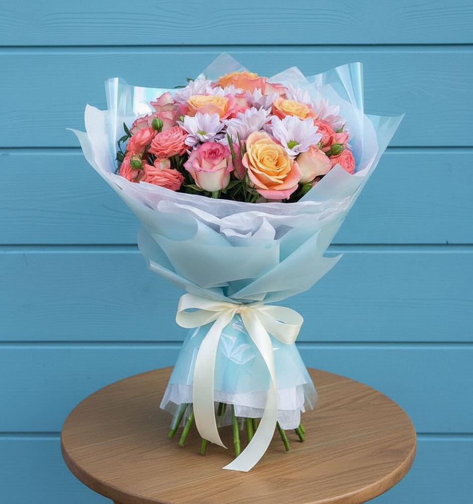 Букет цветов из: Хризантемы и Розы в Железнодорожный Московская область