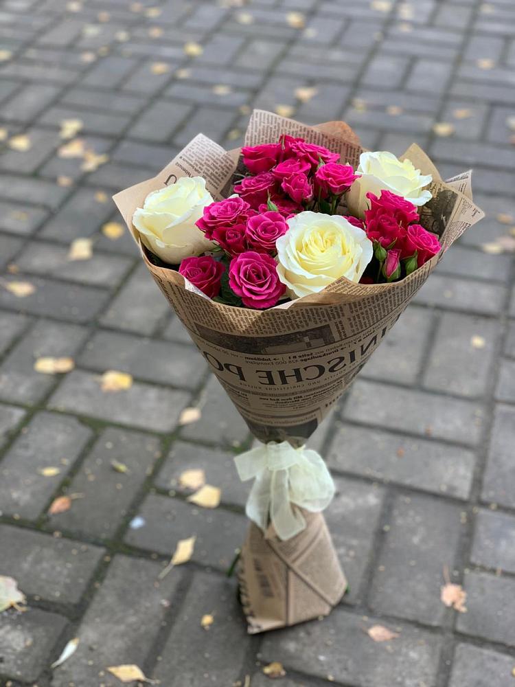 Букет цветов из: Розы в Железнодорожный Московская область